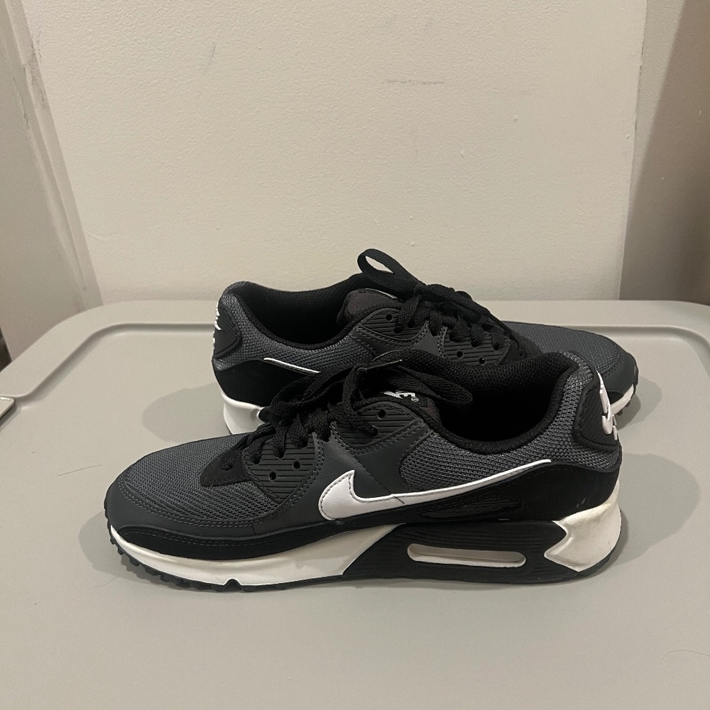 Nike Air Max 90 - Grey, Black, White